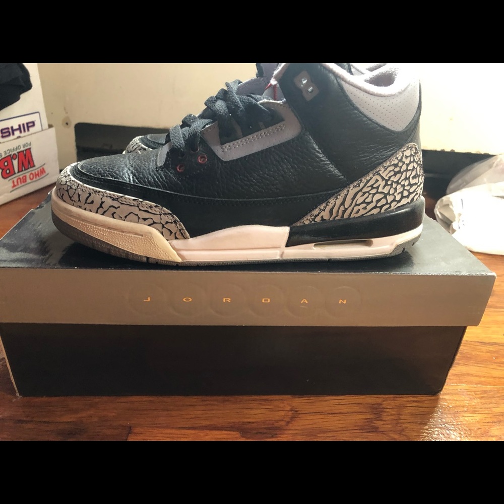 Black cement 3’'s Jordan’s
